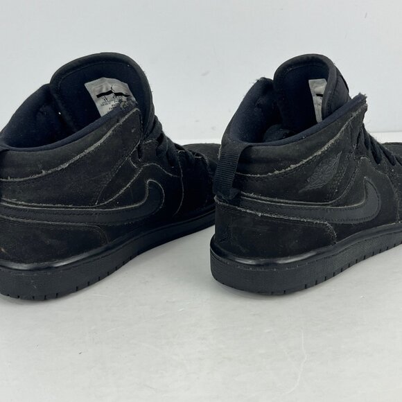 Nike Air Jordan Kids Size 1 EU 32 Black Mid Top Lace Up Round Toe Flat Heel - Picture 4 of 6